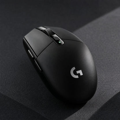 Mouse Gamer Sem Fio Logitech G304 LIGHTSPEED – Sensor HERO 12K e 250h de Bateria