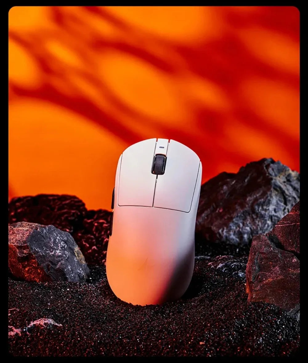 Mouse Gamer Sem Fio YANFU ATK Dragonfly A9 – Sensor PAW3950, 30000 DPI e Tri-Modo